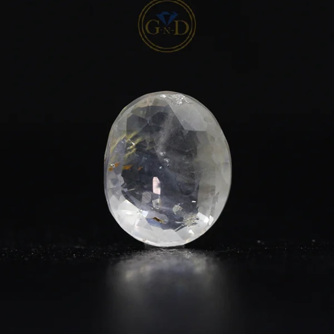 White Sapphire – 4.27 Carat ( 4.69 Ratti )