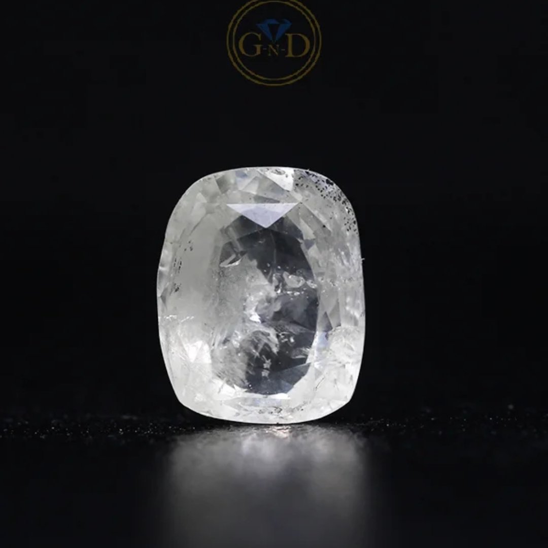 White Sapphire – 4.73 Carat ( 5.20 Ratti )